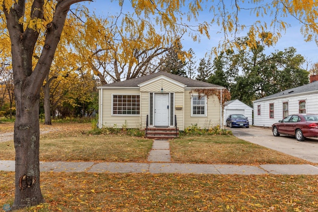 bungalow with a front yard