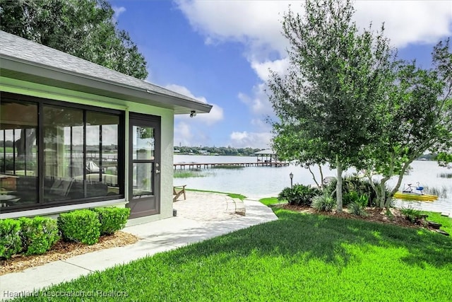 130 Deanna Dr, Lake Placid, FL 33852 - view of green lawn featuring a water view