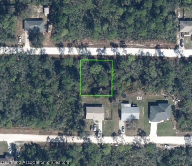 Listing photo 3 for 212 Tern Ave, Sebring FL 33870