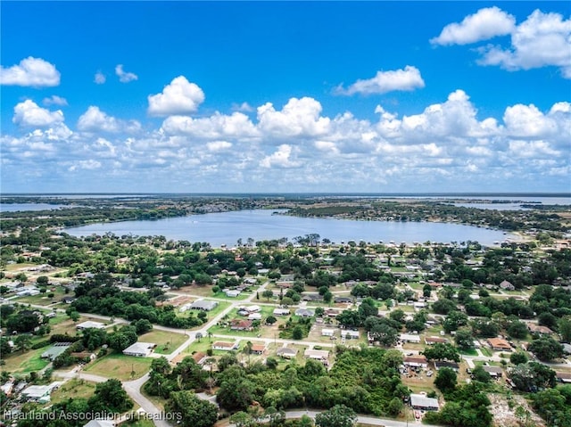 1536 Meadowbrook St, Lake Placid, FL 33852 - bird's eye view of a large body of water