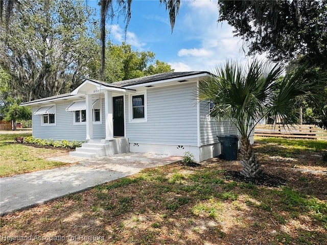 602 Wilhite St, Avon Park, FL 33825 - single story home with crawl space and a front yard