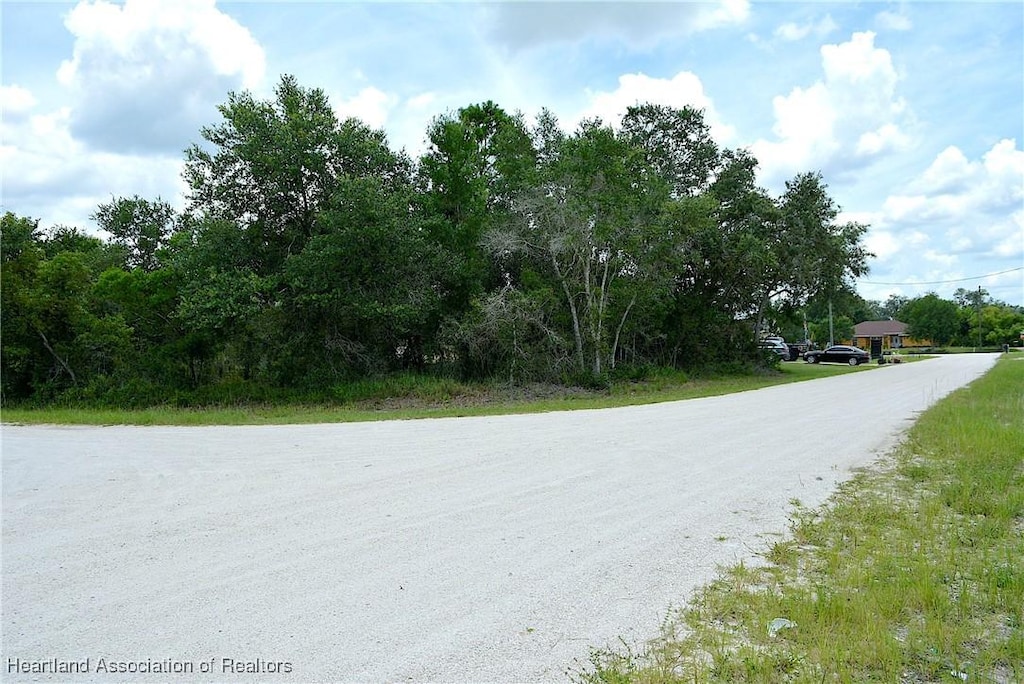 212 N Madera Rd, Avon Park, FL 33825