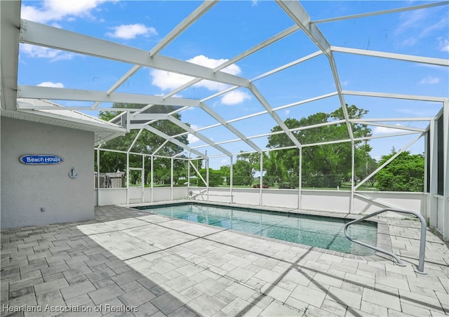 897 Entrance Rd, Avon Park, FL 33825 - pool with a patio area and a lanai