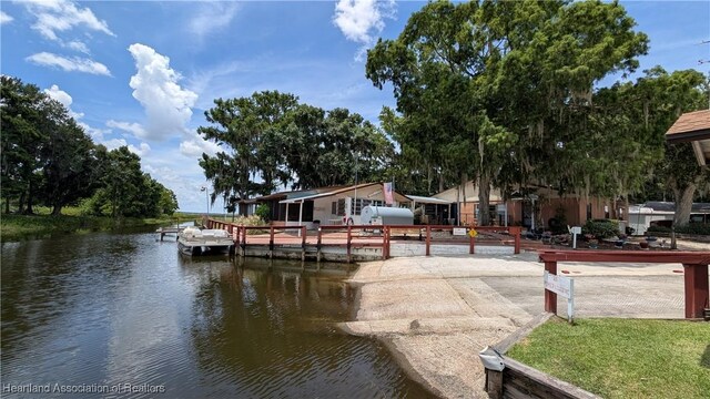 4232 Trails End Rd, Lorida, FL 33857 - dock with a water view