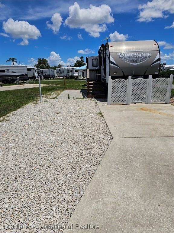 3 Oak Cir, Lake Placid, FL 33852