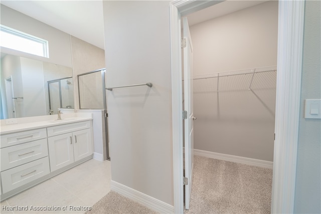 4737 Myrtle Dr, Sebring, FL 33872 - full bath with a stall shower, vanity, and a spacious closet