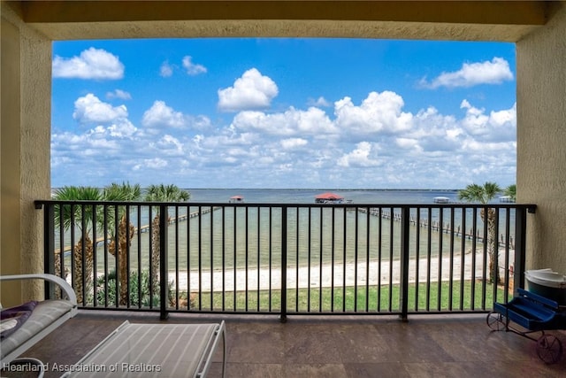 2351 Lakeview Dr Unit 219, Sebring, FL 33870 - balcony with a water view