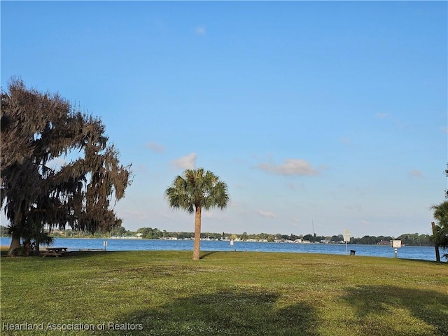 Listing photo 3 for 680 Morningside Dr, Lake Placid FL 33852