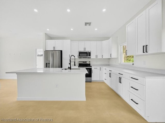 3188 N Sedgewick Rd, Avon Park, FL 33825 - photo 13
