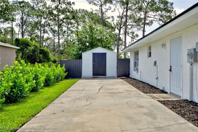 33064 Grand Prix Dr, Sebring, FL 33872 - view of patio / terrace