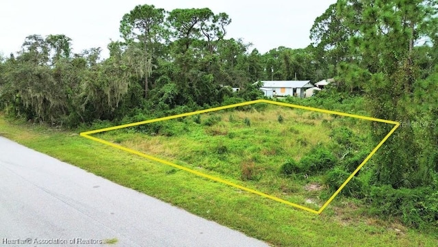 Listing photo 3 for 507 Volvo Ave, Sebring FL 33872