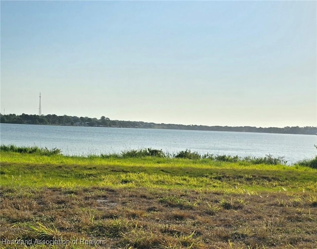 466 Sunset Pointe Dr, Lake Placid, FL 33852