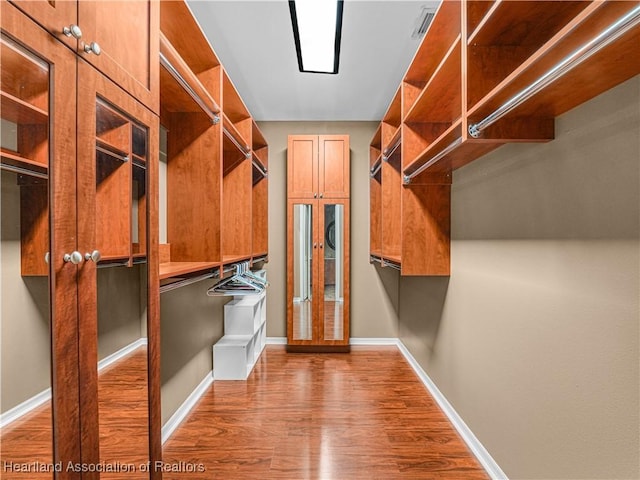 1494 Wilde St, Avon Park, FL 33825 - walk in closet featuring wood finished floors