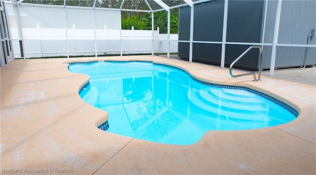 7343 Cortez Blvd, Sebring, FL 33872 - view of swimming pool featuring a patio area and a lanai