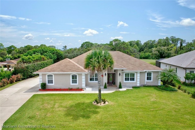 view of front of house with a front yard