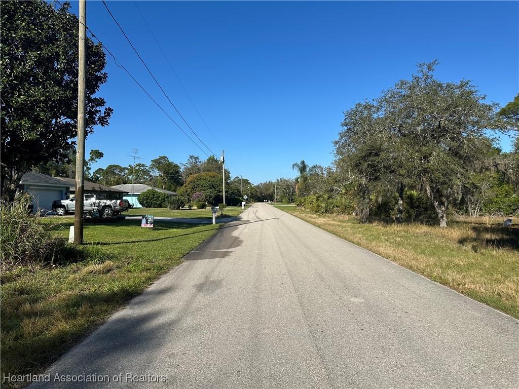 3022 Jacaranda Ave, Lake Placid, FL 33852 - photo 3