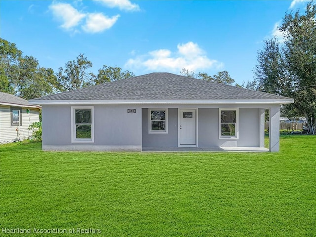 view of front of home with a front yard