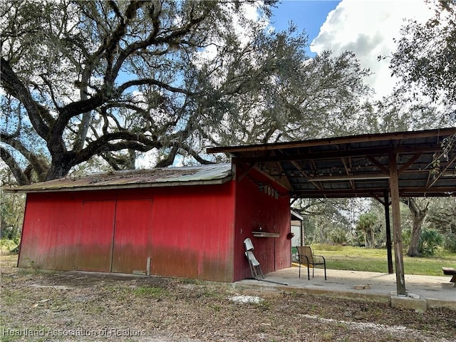 view of outdoor structure