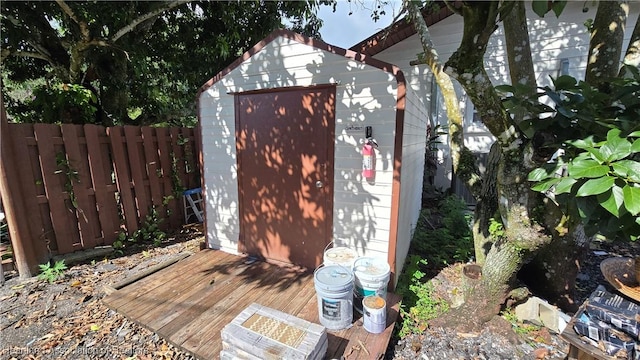 1022 Marble Ave, Avon Park, FL 33825 - view of shed with fence