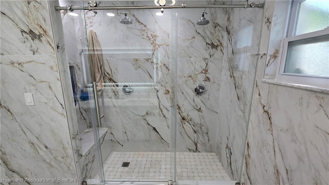 1022 Marble Ave, Avon Park, FL 33825 - full bathroom featuring a marble finish shower
