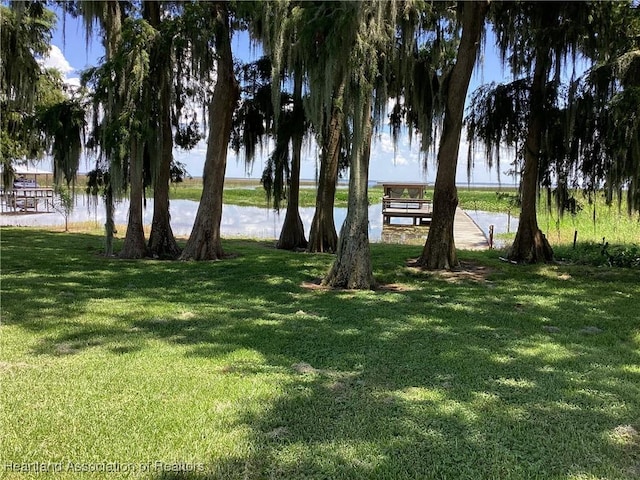 view of yard with a water view