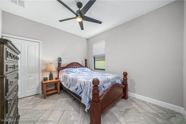 bedroom featuring ceiling fan