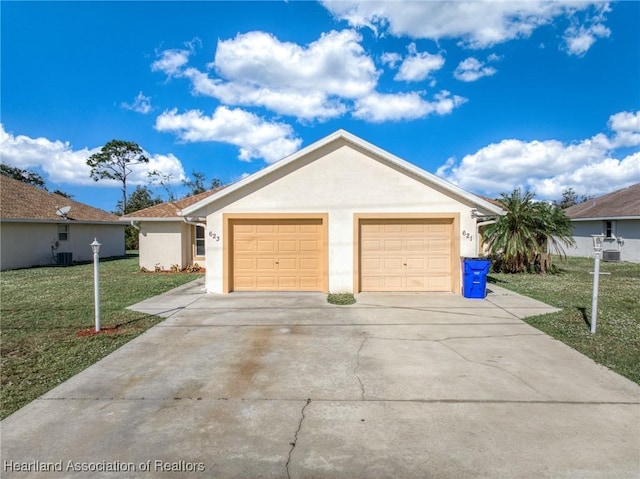 view of front of property with a front lawn