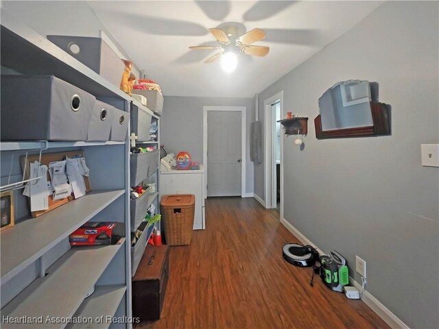 21 N French Ave, Fort Meade, FL 33841 - storage room with a ceiling fan and washer / dryer