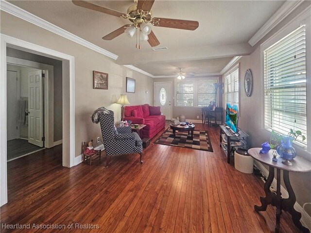 21 N French Ave, Fort Meade, FL 33841 - living area with hardwood / wood-style flooring, ceiling fan, baseboards, and ornamental molding