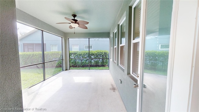 5406 Fishhawk Dr, Lithia, FL 33547 - unfurnished sunroom with ceiling fan