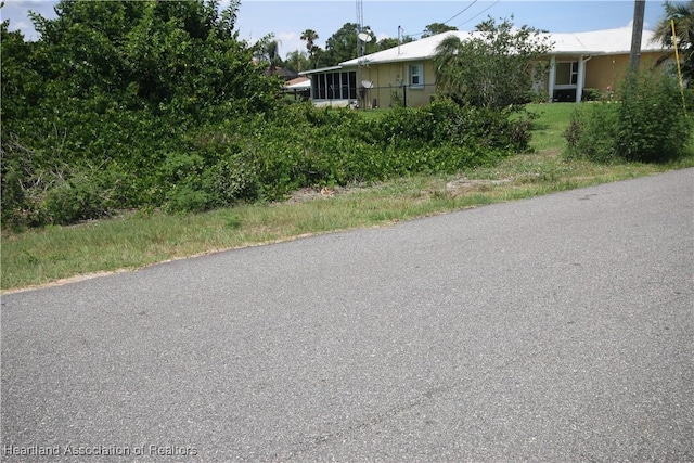 128 Mango Rd NE, Lake Placid, FL 33852 - photo 6