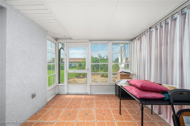 3730 Camry Ct, Sebring, FL 33872 - sunroom with a textured wall and plenty of natural light