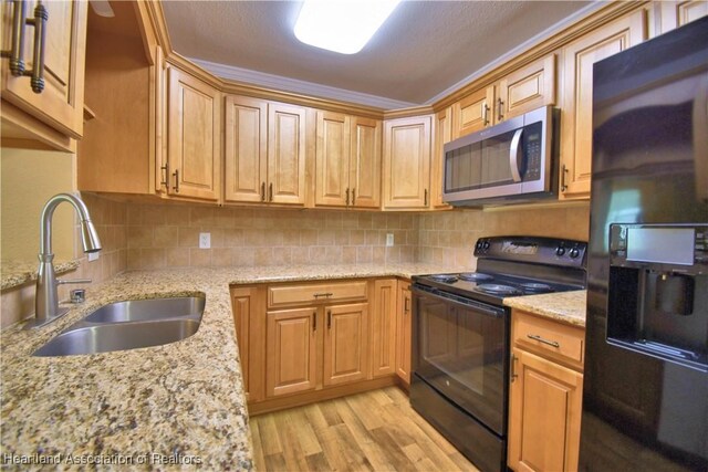 1000 Thompson Ave, Frostproof, FL 33843 - photo 31