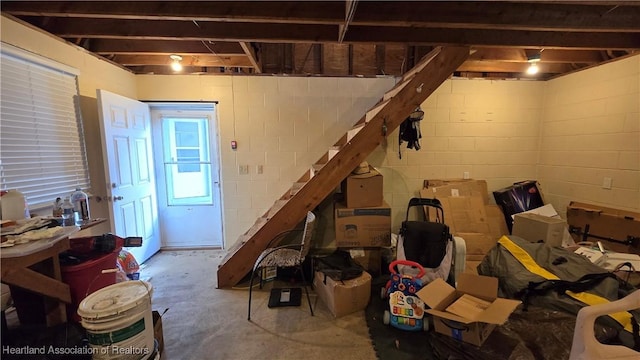 301 Sparrow Ave, Sebring, FL 33870 - basement with stairs