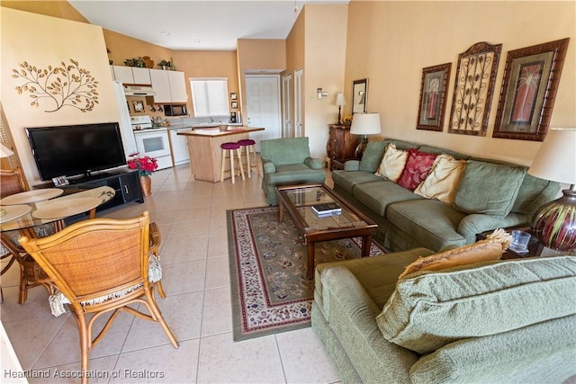 4869 Casablanca Cir Unit G22, Sebring, FL 33870 - living room with light tile patterned floors