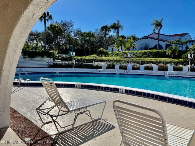 4869 Casablanca Cir Unit G22, Sebring, FL 33870 - view of community pool