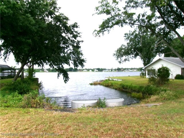 345 E Waterway Ave NW, Lake Placid, FL 33852 - photo 2