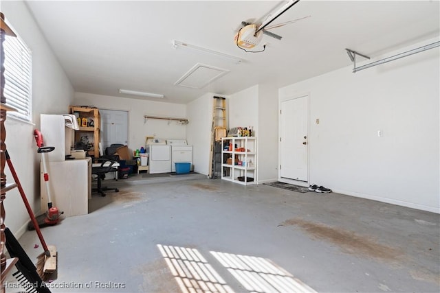 2433 N Highlands Blvd, Avon Park, FL 33825 - garage featuring washing machine and dryer