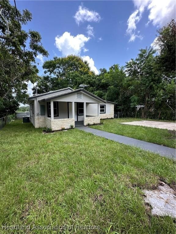 129 Flippen Ave, Avon Park, FL 33825 - photo 4