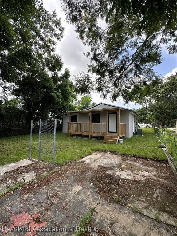 129 Flippen Ave, Avon Park, FL 33825 - photo 9