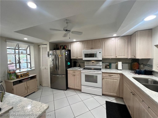 413 Pine Cir, Englewood, FL 34223 - photo 6