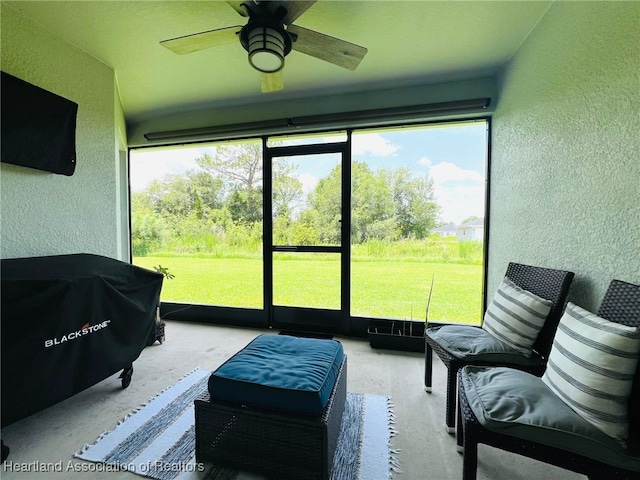 5310 Pebble Dr, Sebring, FL 33872 - sunroom featuring ceiling fan and plenty of natural light