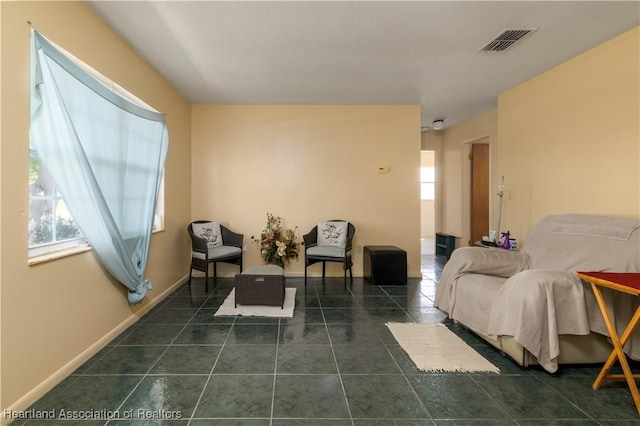 2443 W Newton Rd, Avon Park, FL 33825 - tiled bedroom with baseboards and visible vents