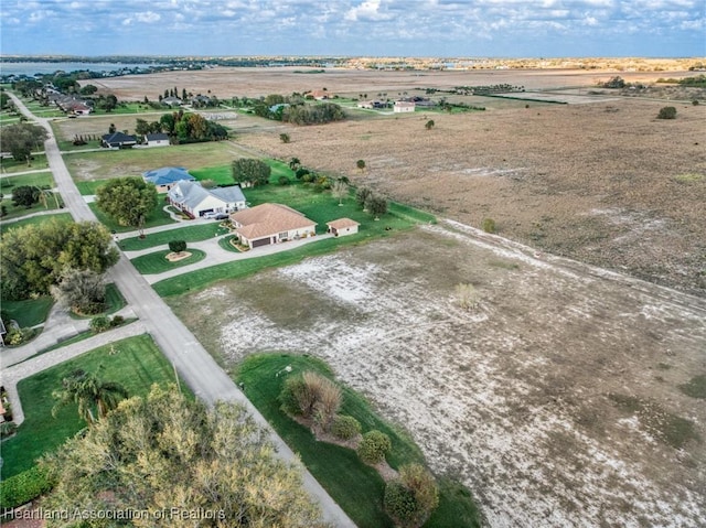 747 Sunset Pointe Dr, Lake Placid, FL 33852