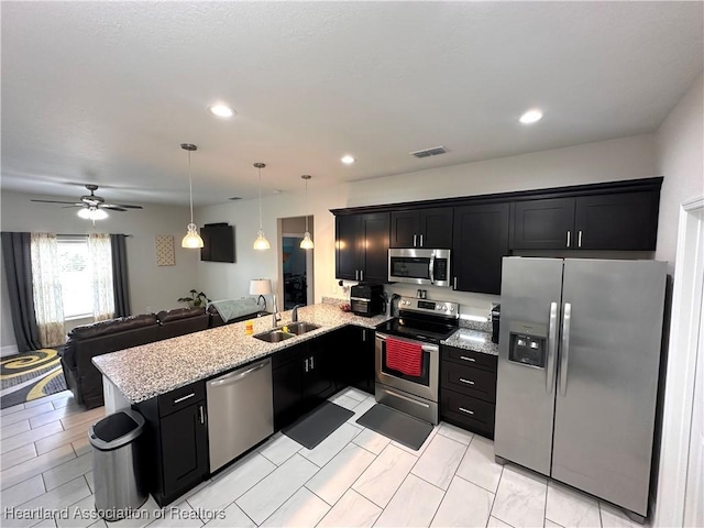 621 Palmdale Ave, Avon Park, FL 33825 - photo 6