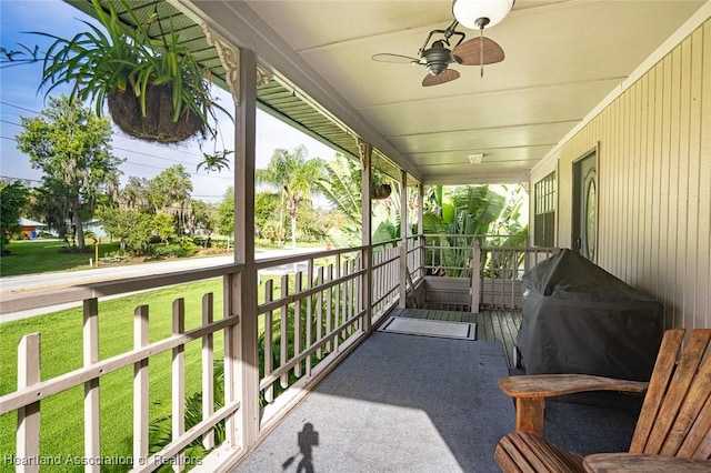 view of patio featuring a porch and ceiling fan