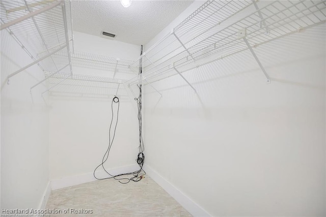 4524 Lafayette Ave, Sebring, FL 33875 - view of walk in closet