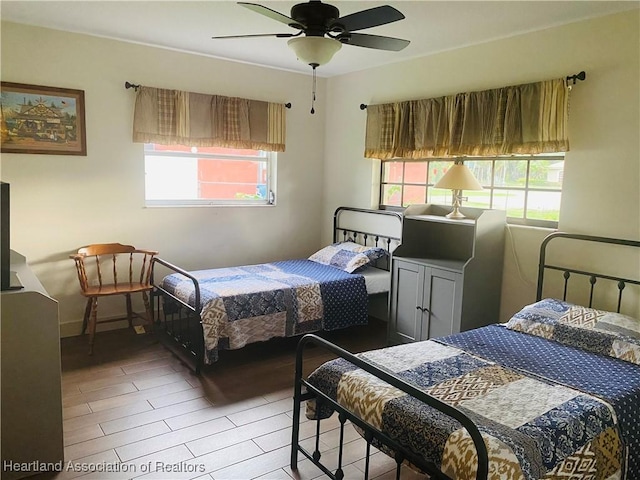 bedroom with a ceiling fan