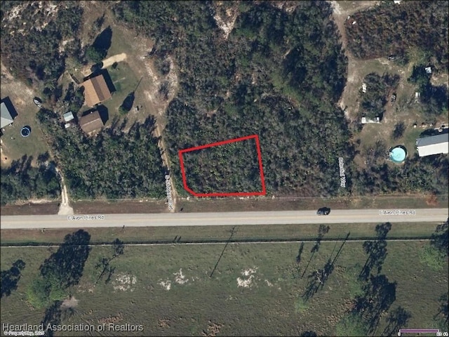 Listing photo 3 for 421 S Saint Johns Blvd, Avon Park FL 33825