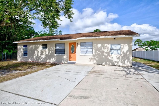 409 Citroen Dr, Sebring, FL 33872 - photo 31